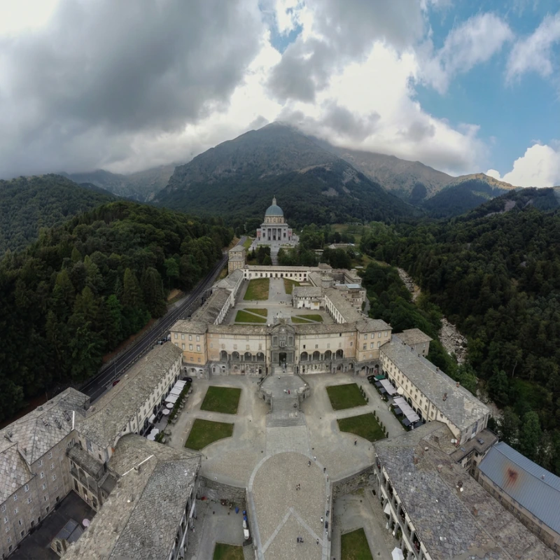 Sacro Monte di Oropa during the Oropa and Varallo tour