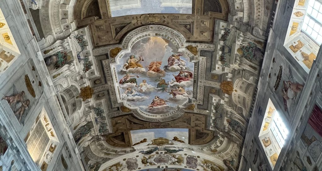 Ducal Palace of Sassuolo and Salse di Nirano tour
